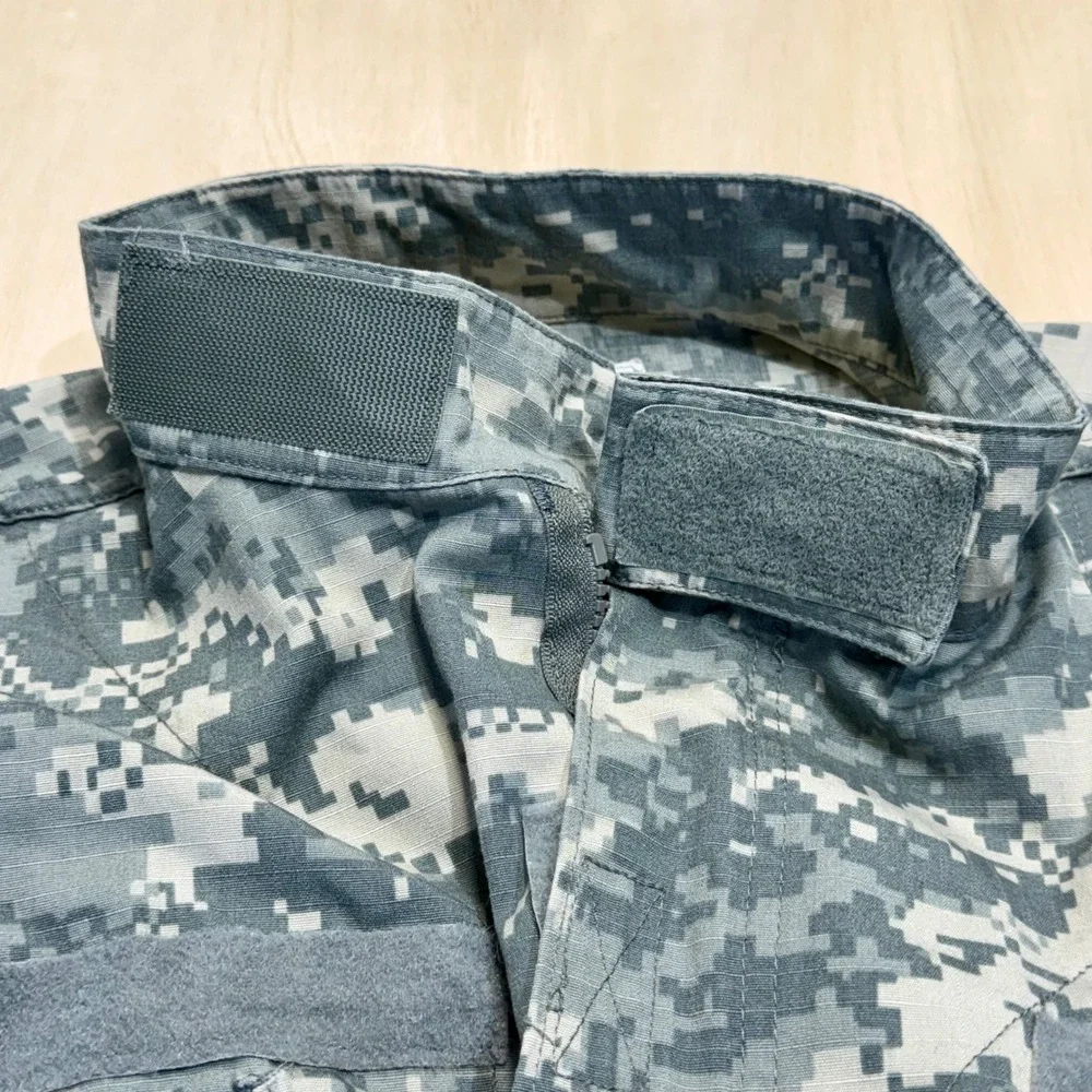 US‎ Army ACU Combat Uniform Coat UCP Digital Camo Large Long Ripstop Jacket